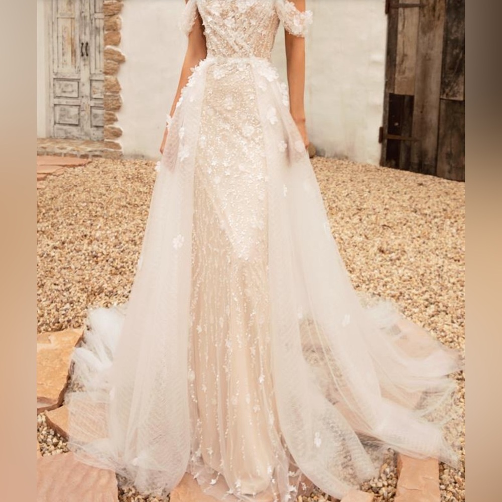 NWT Star by Chic Nostalgia
